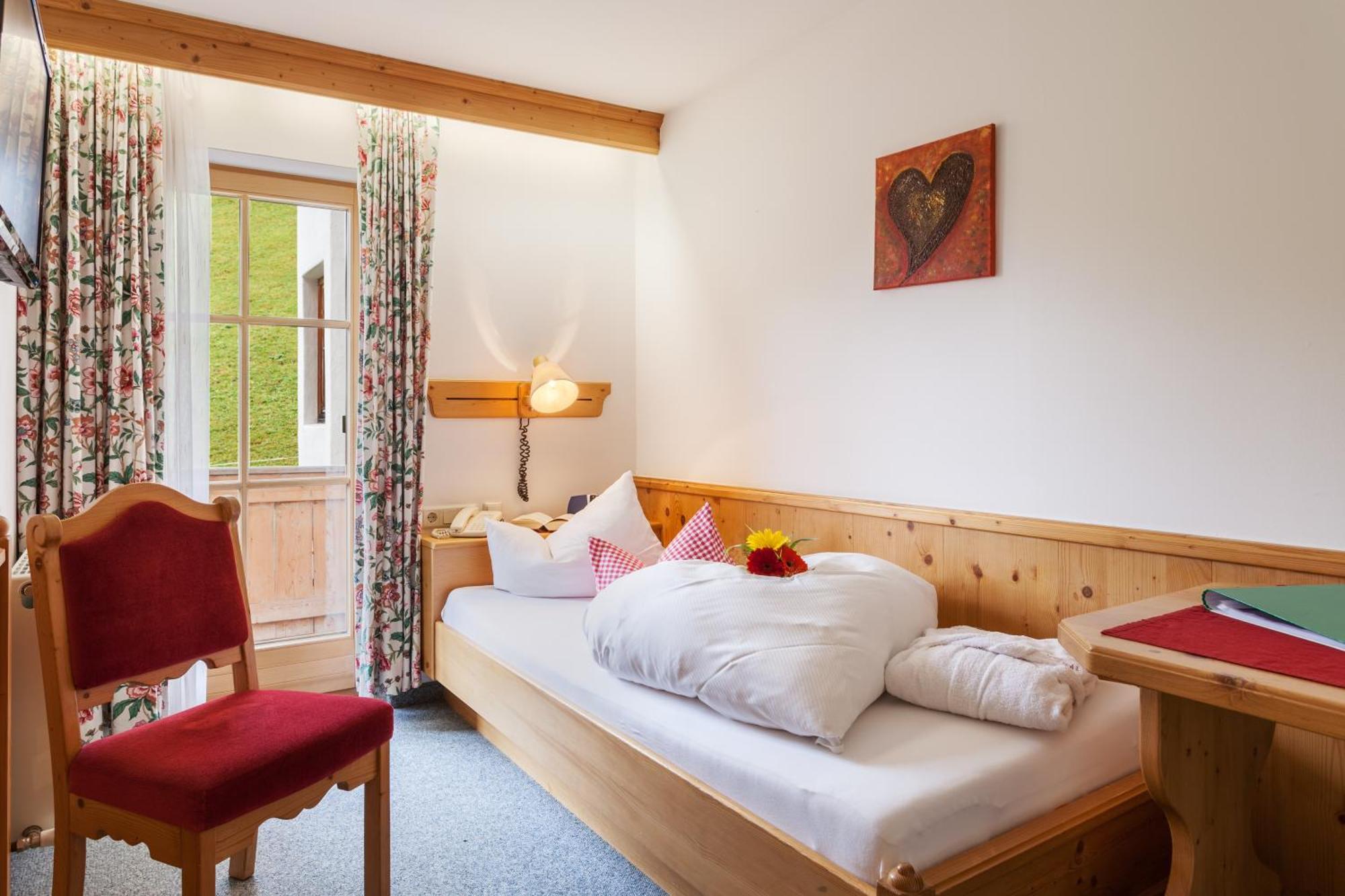 Hotel Garni Hanslerhof " Urlaub Am Bauernhof " ゲルロス エクステリア 写真