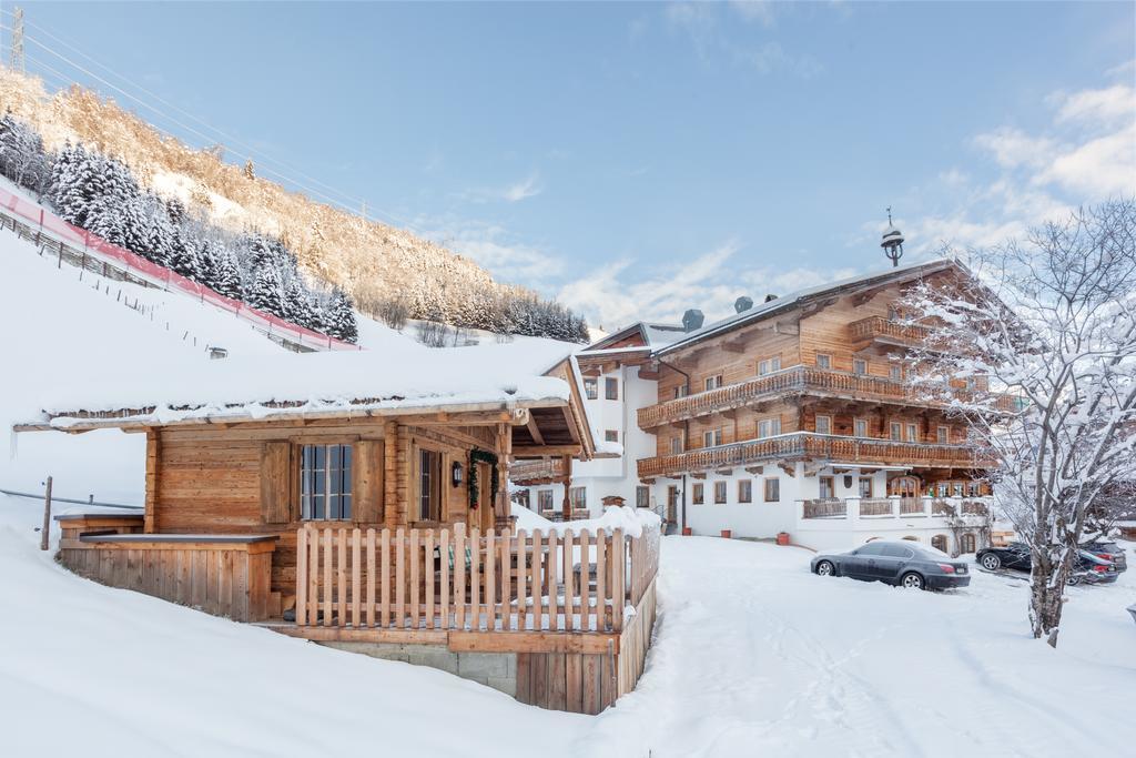 Hotel Garni Hanslerhof " Urlaub Am Bauernhof " ゲルロス エクステリア 写真