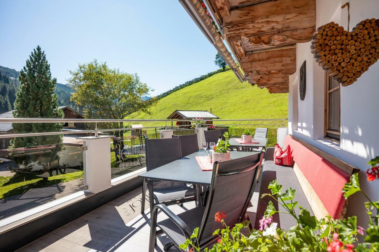 Hotel Garni Hanslerhof " Urlaub Am Bauernhof " ゲルロス エクステリア 写真